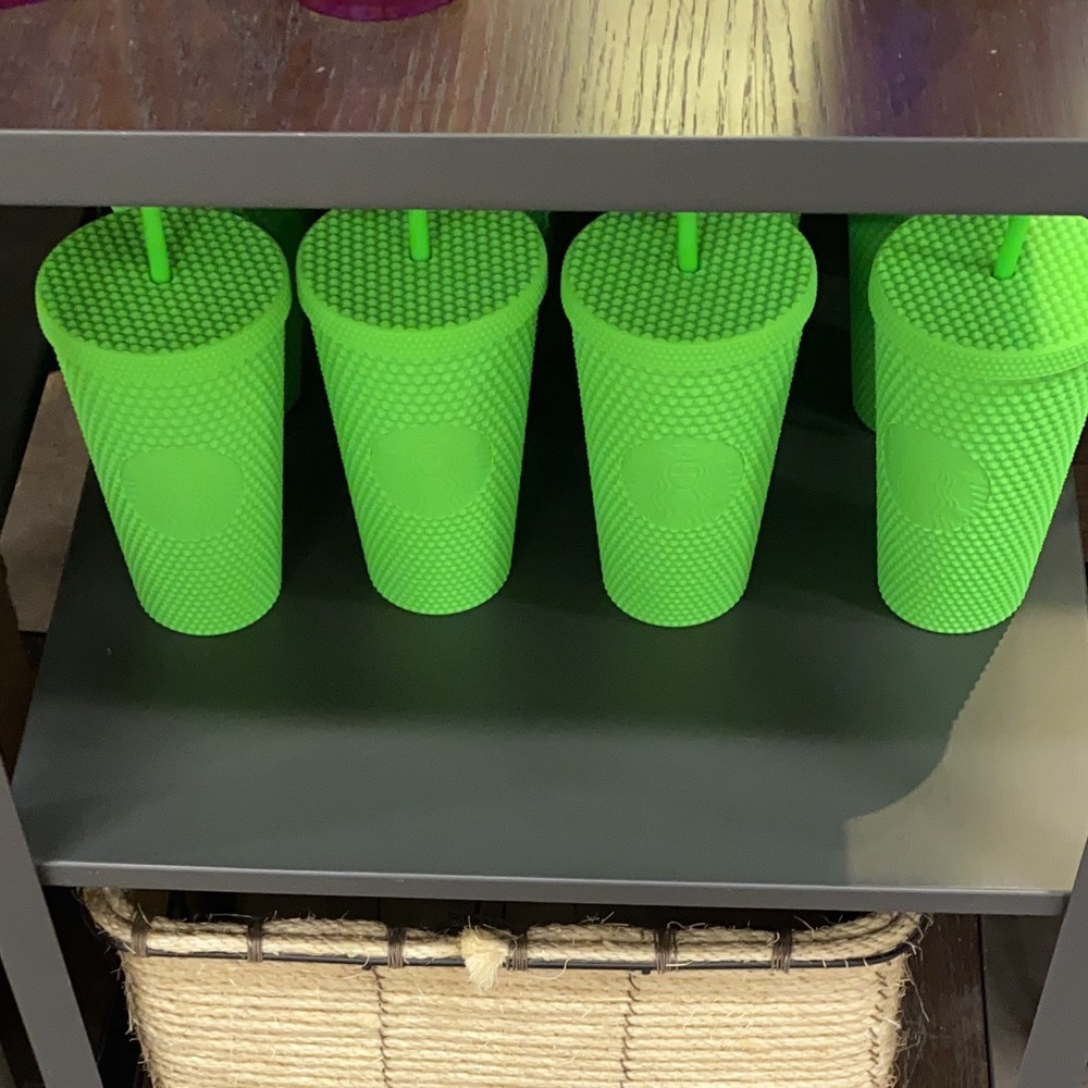 Grande fall 2021 green studded tumbler